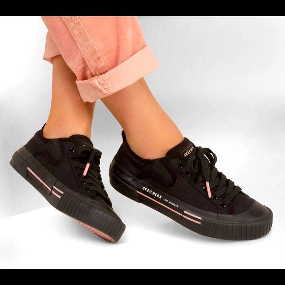 Skechers Shoes - 👟 Skechers- New Moon Total Eclipse- Womens 10